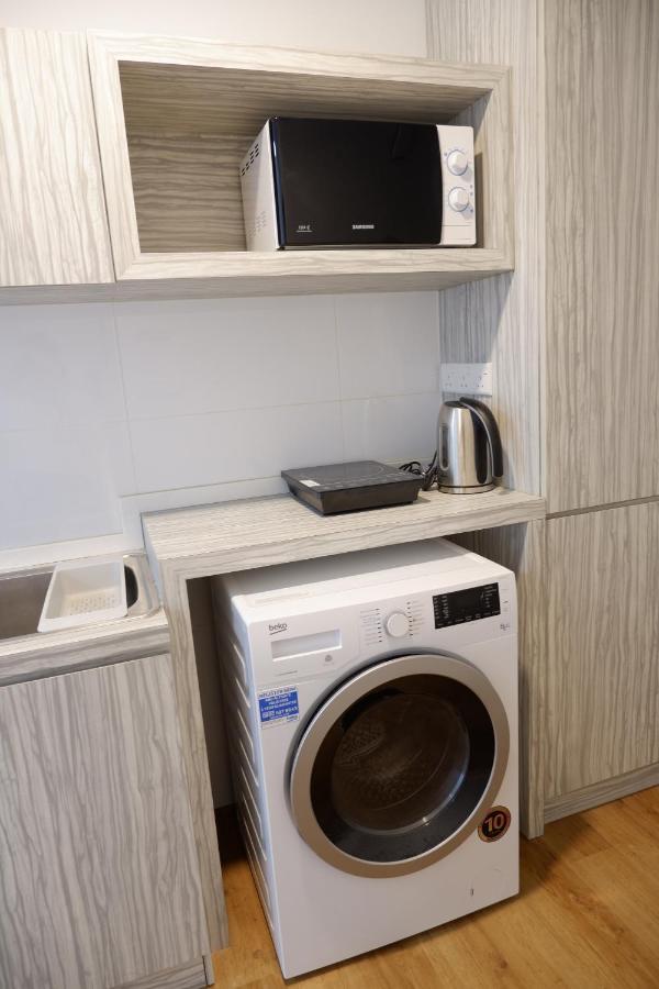Nordic Geniehome2br1studio Free 90mbps Wifi And Carpark At Utropolis Pangsapuri Shah Alam