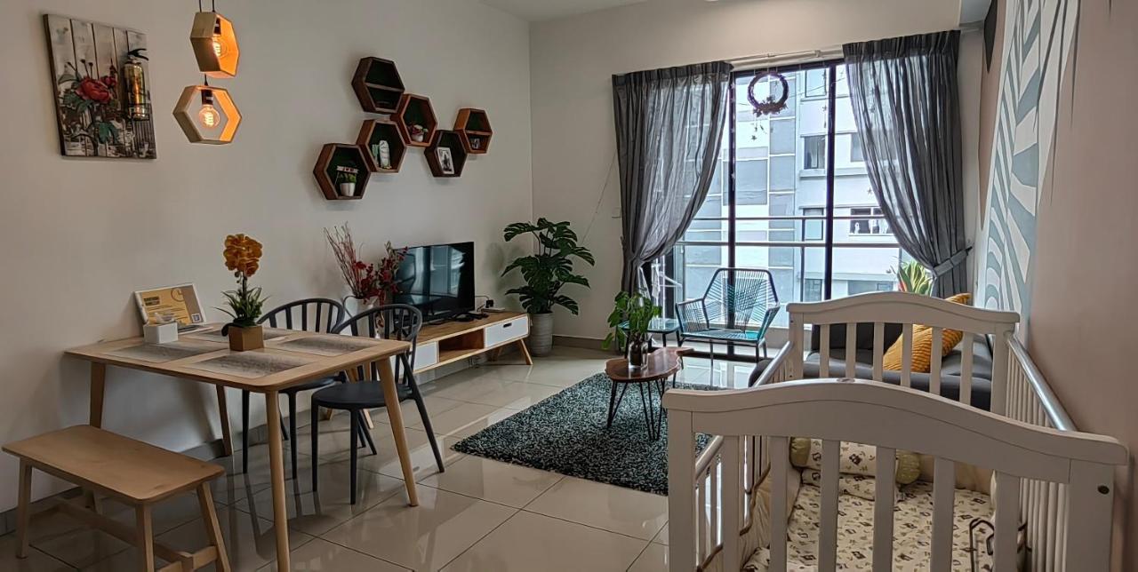 Nordic Geniehome2br1studio Free 90mbps Wifi And Carpark At Utropolis * Shah Alam